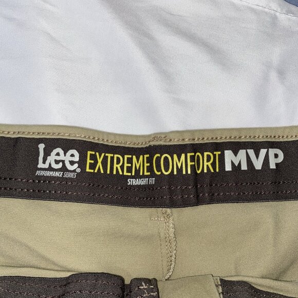 Lee Extreme Comforts MVP Straight Fit 40x30 Beige - Picture 3 of 8